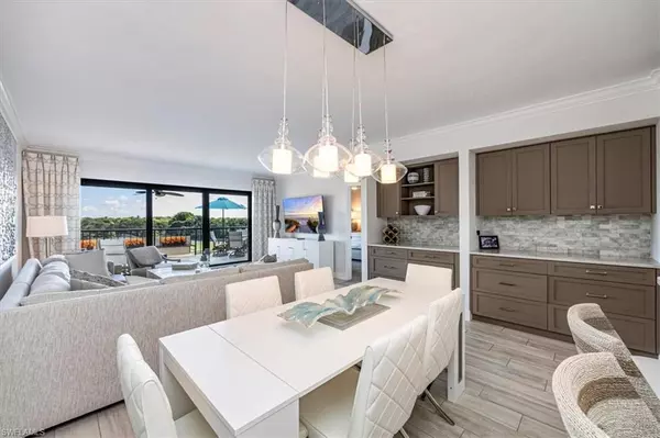 Naples, FL 34108,6300 Pelican Bay BLVD #404A