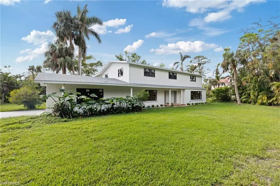 8531 Yorkshire LN, Fort Myers, FL 33919