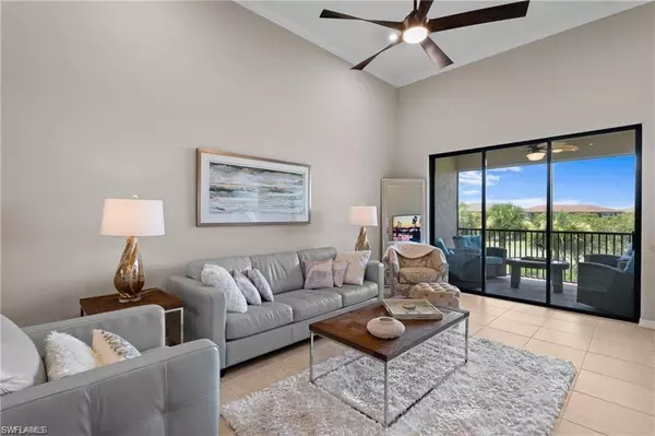 Naples, FL 34119,9402 Pocida CT #204