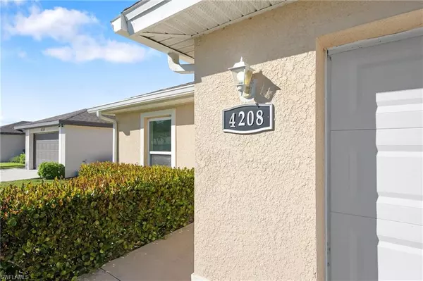 Cape Coral, FL 33914,4208 SW 7th PL