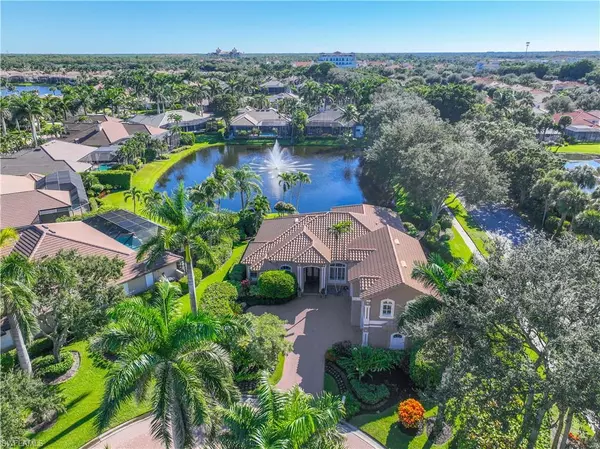 Naples, FL 34109,8752 Muirfield DR