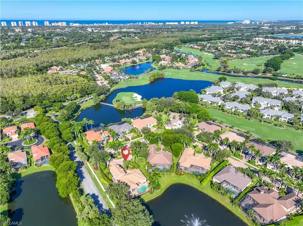 Naples, FL 34109,8752 Muirfield DR