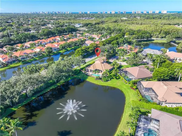 Naples, FL 34109,8752 Muirfield DR