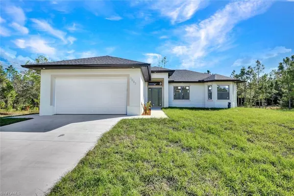 Lehigh Acres, FL 33936,2002 E 10th ST