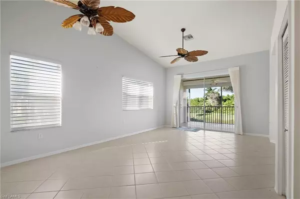 Naples, FL 34114,314 Newport DR #1605