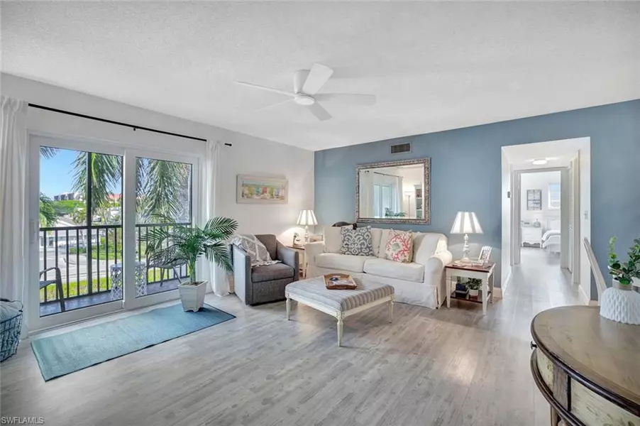 766 Central AVE #303, Naples, FL 34102