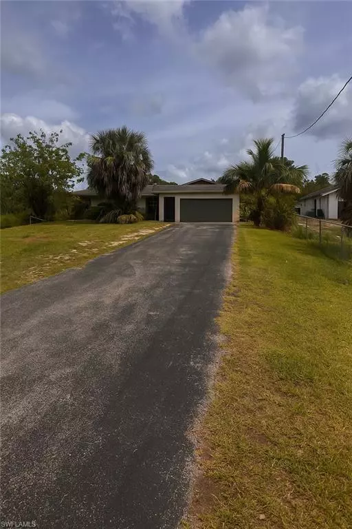 Naples, FL 34120,460 12th ST NE