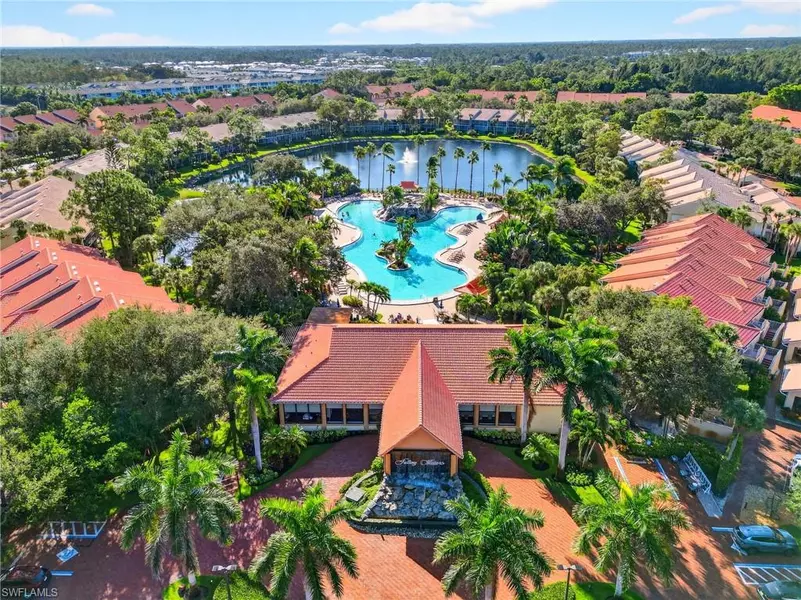 2100 Cascades DR #4904, Naples, FL 34112