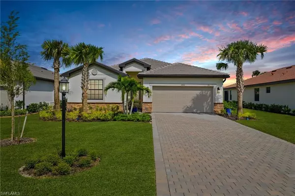 Estero, FL 33928,18526 Ives DR