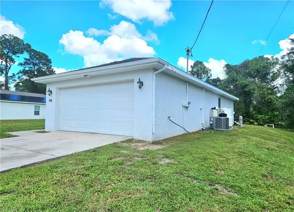 Lehigh Acres, FL 33974,169 Brown AVE S