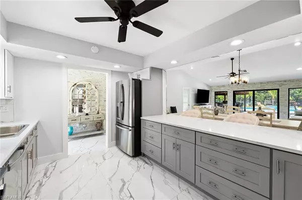 Naples, FL 34119,1890 Oakes BLVD #A