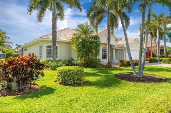 Naples, FL 34104,5024 Old Pond DR