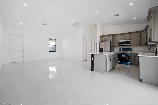 Cape Coral, FL 33993,1213 NW 22nd PL
