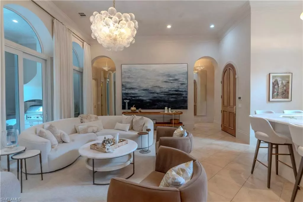 Naples, FL 34110,15627 VILLORESI WAY