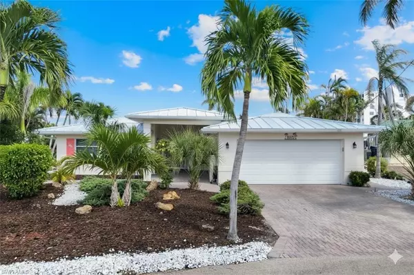 8552 Lagoon RD, Fort Myers Beach, FL 33931