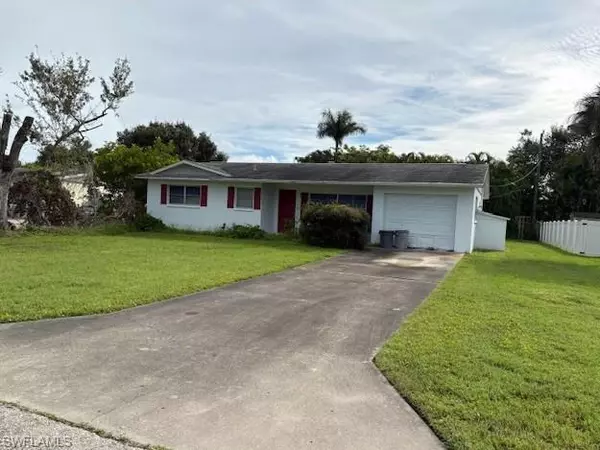1242 Forsyth DR, North Fort Myers, FL 33903