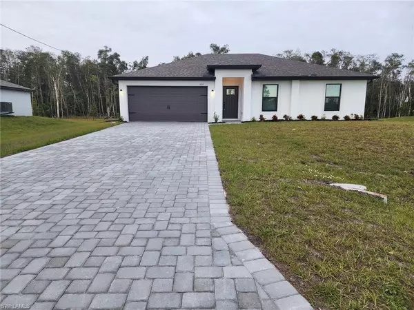 868 Winwood CIR, Fort Myers, FL 33913