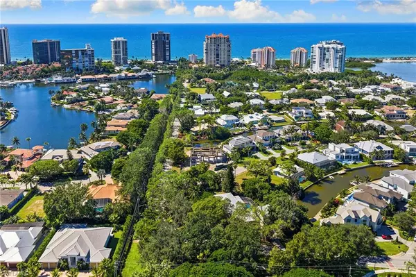 Naples, FL 34103,5037 Starfish AVE