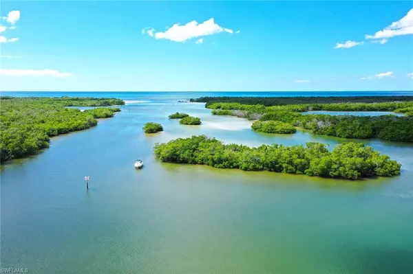 425 Dockside DR #804, Naples, FL 34110