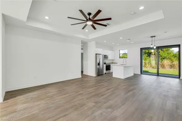 Lehigh Acres, FL 33974,386 Palencia AVE