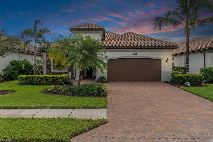 12732 Kinross LN, Naples, FL 34120