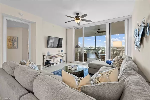 400 Flagship DR #1008, Naples, FL 34108