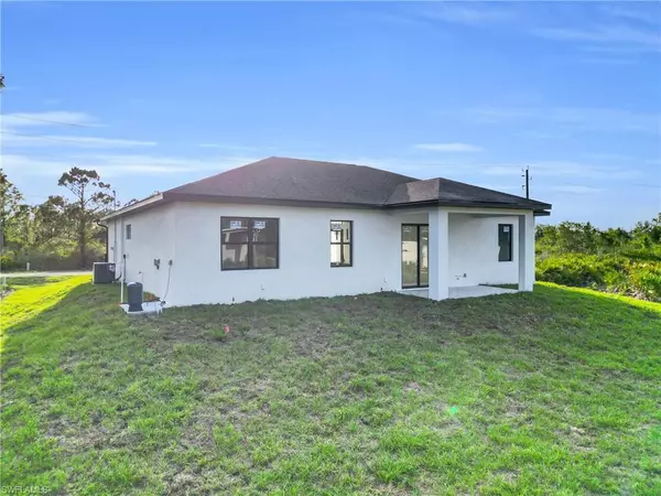 Lehigh Acres, FL 33971,3100 19th ST W