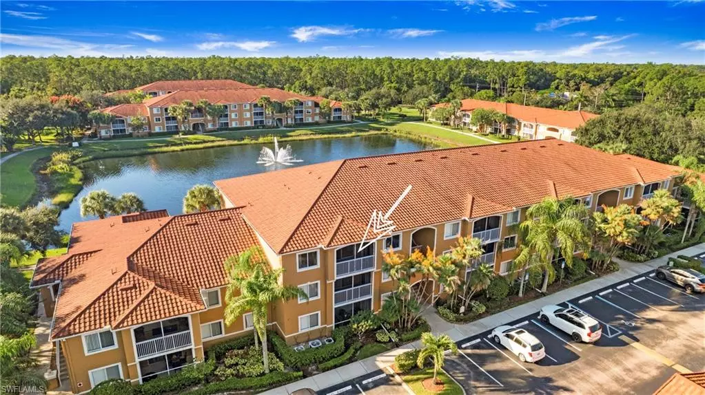 1810 Florida Club CIR #1303, Naples, FL 34112