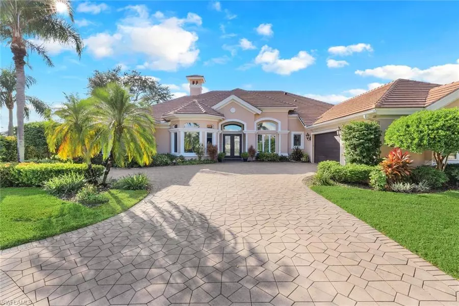 15295 Pembroke PT, Naples, FL 34110