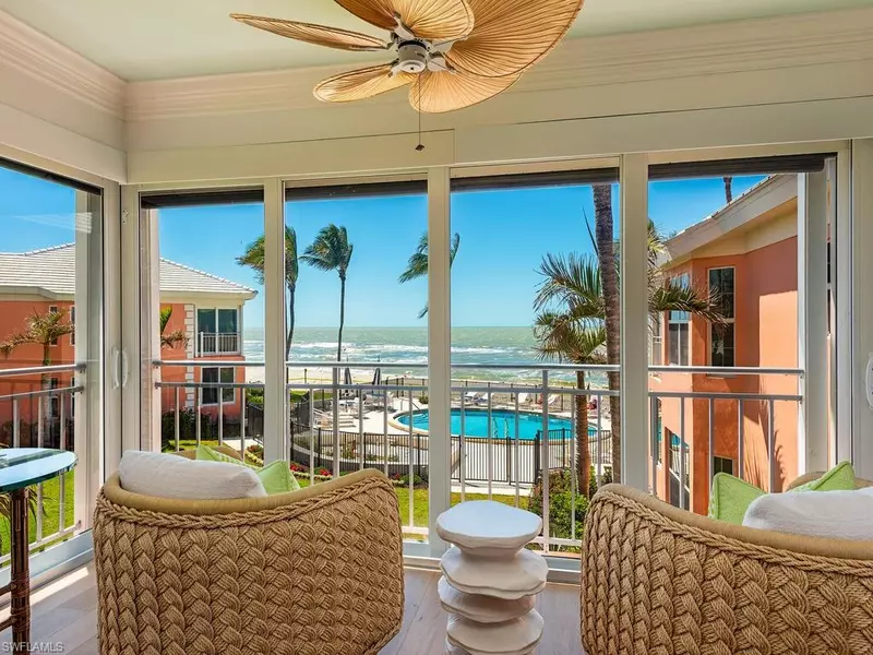2401 Gulf Shore BLVD N #VILLA 6, Naples, FL 34103