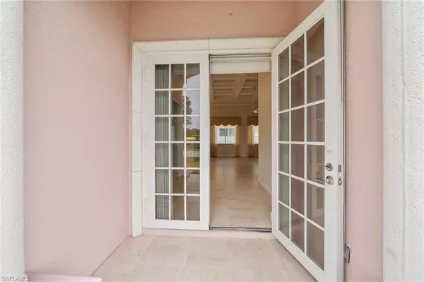 Naples, FL 34108,798 97th AVE N