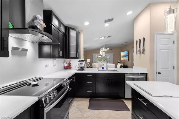 Fort Myers, FL 33913,11272 Cypress Tree CIR