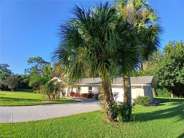 North Fort Myers, FL 33903,4135 Yarmouth CT