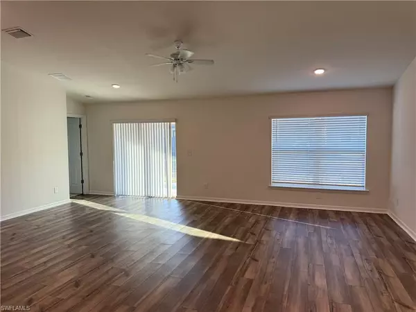 Cape Coral, FL 33991,1712 SW 3rd TER