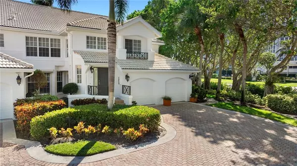 6830 San Marino DR #711A, Naples, FL 34108