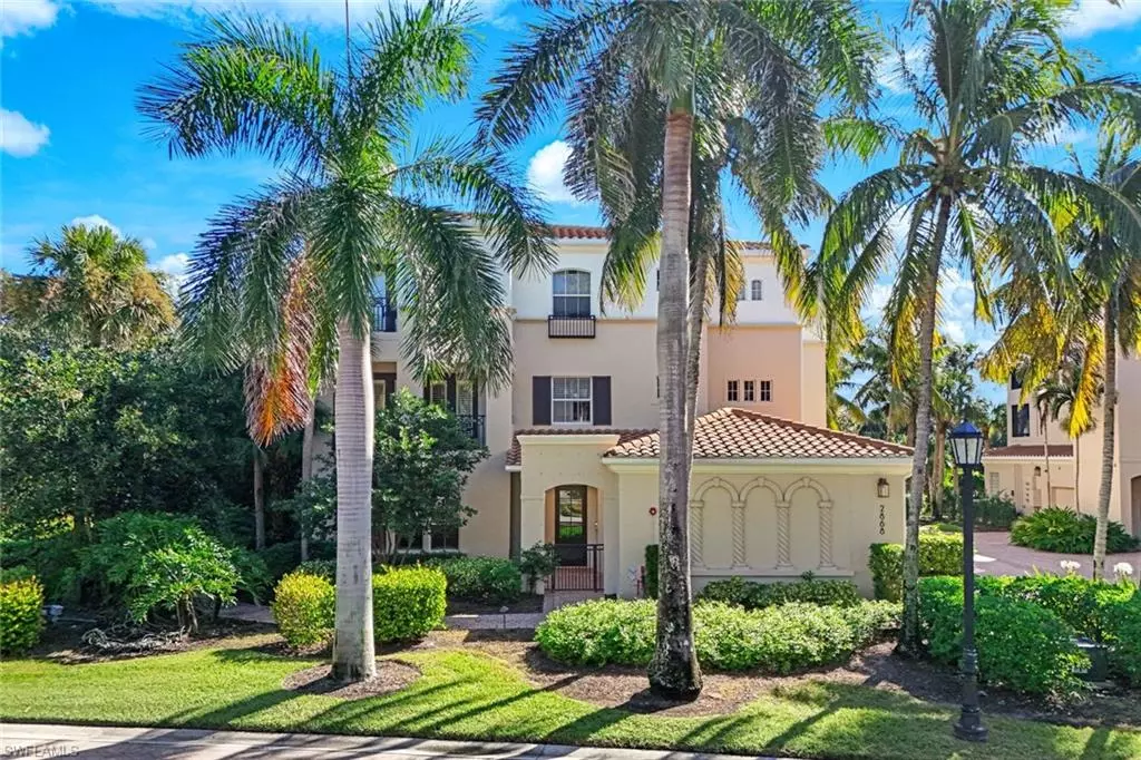 Naples, FL 34109,2868 Tiburon BLVD E #101