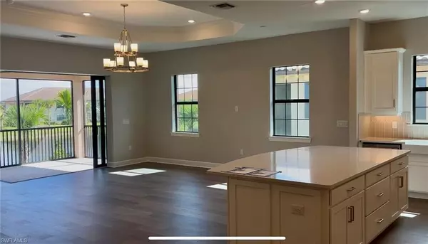 Naples, FL 34114,15319 Lucerna ST #202