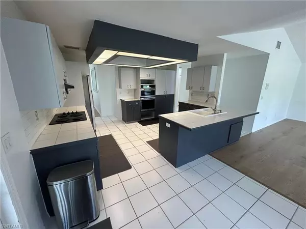 Fort Myers, FL 33912,7741 Twin Eagle LN