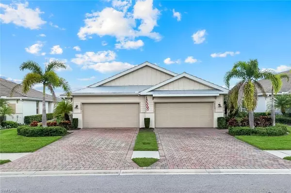 Naples, FL 34114,14795 Edgewater CIR