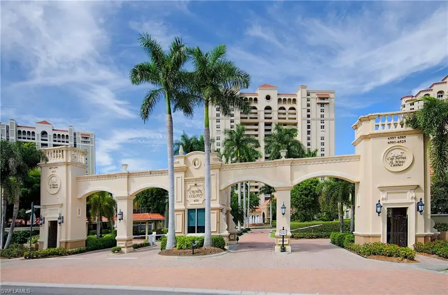 6585 Nicholas BLVD #303, Naples, FL 34108