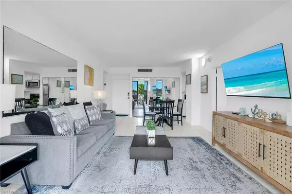 Marco Island, FL 34145,140 Seaview CT #204S