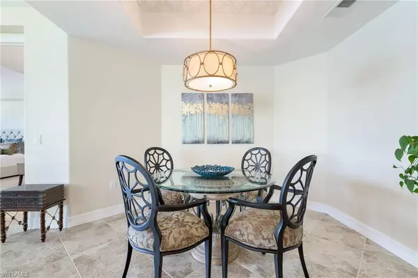 Naples, FL 34119,1650 Tarpon Bay DR S #101