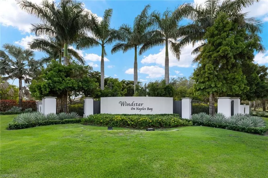 3522 HALDEMAN CREEK DR #4, Naples, FL 34112