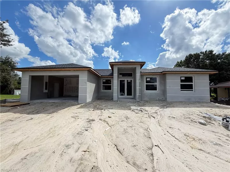 3307 6TH SW, Lehigh Acres, FL 33976