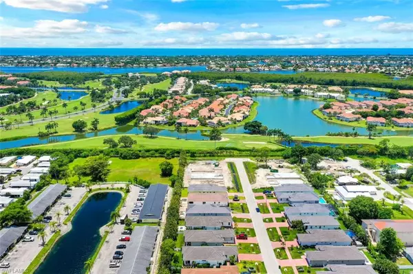 Naples, FL 34112,Linda DR