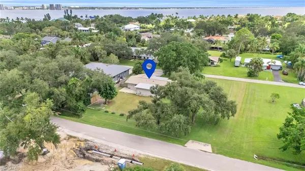 North Fort Myers, FL 33903,55 Aqua LN