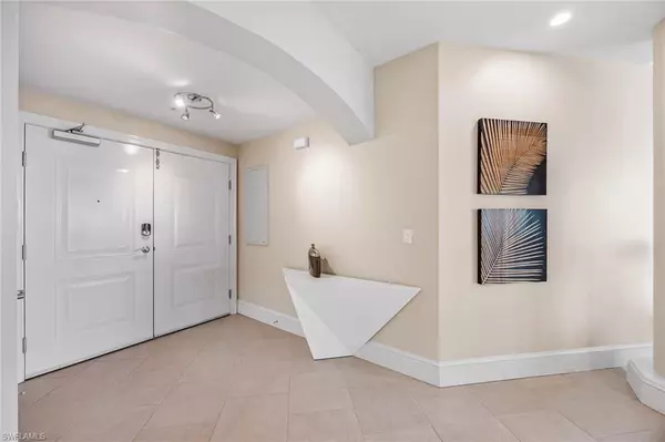 Naples, FL 34108,9115 Strada PL #5416