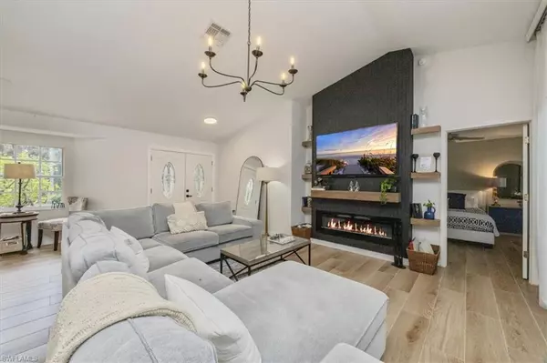 Naples, FL 34120,361 9th ST NW