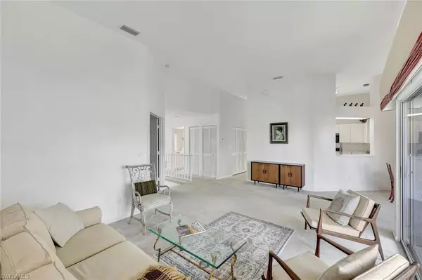 Naples, FL 34109,2861 Citrus Lake DR #L201