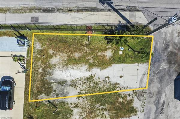 Fort Myers Beach, FL 33931,19281 #39 San Carlos BLVD